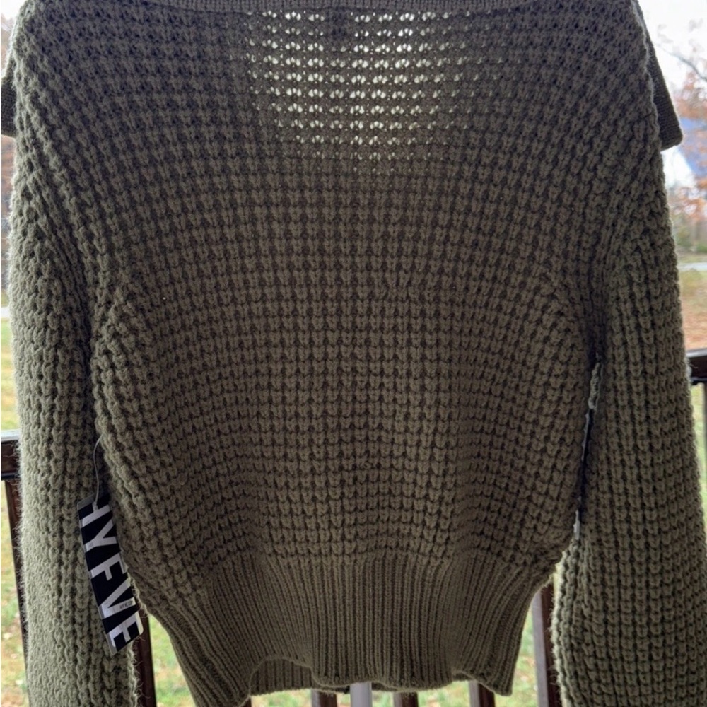 HYFVE Women’s Olive Zip Front cable knit Sweater Cardigan Sz Small NWT - Picture 3 of 9